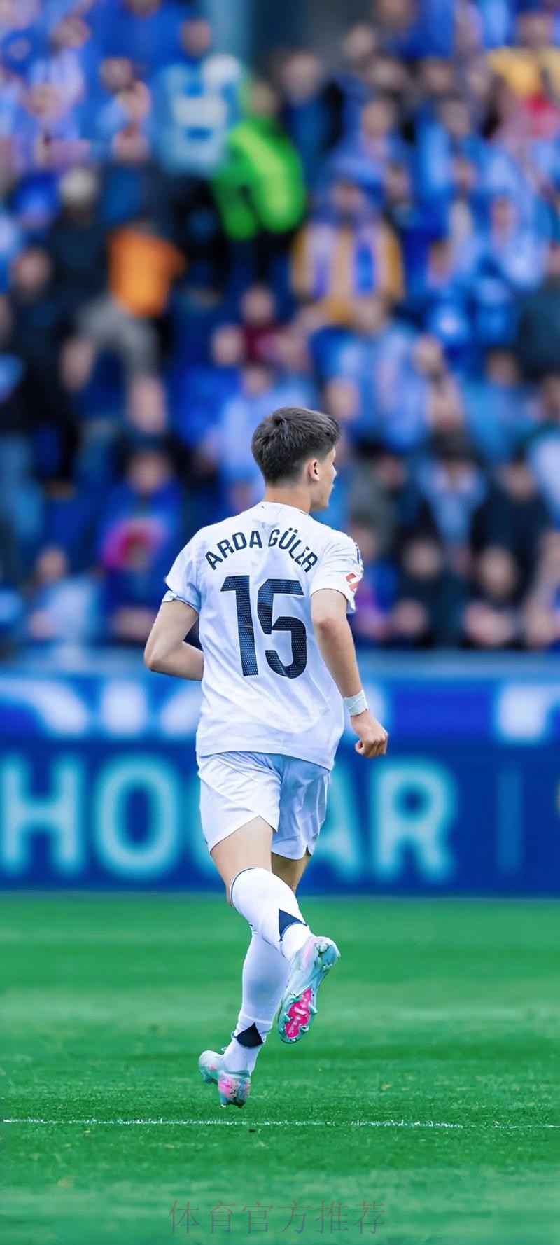 瓜帅支持曼城求购卡马文加 皇马目标若昂-内维斯 瓜帅支持曼城求购卡马文加 皇马目标若昂-内维斯